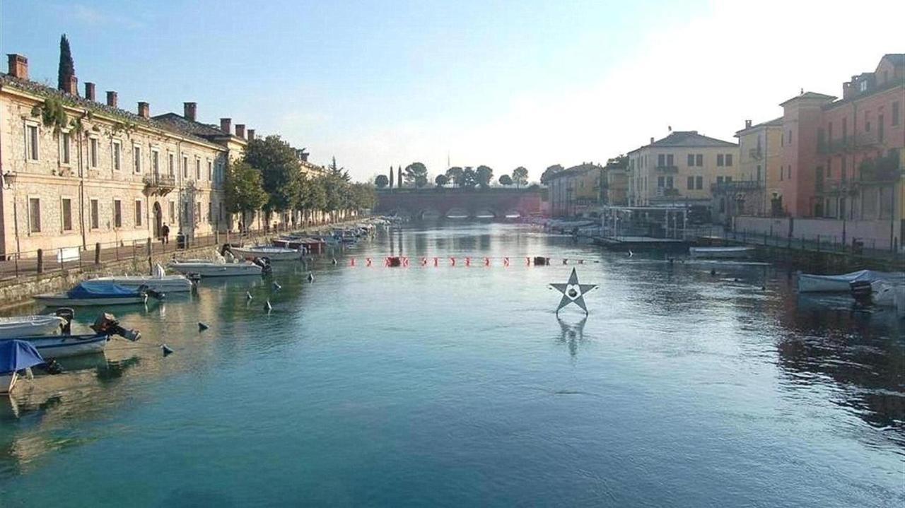 Appartamento Peschiera Peschiera del Garda Zewnętrze zdjęcie