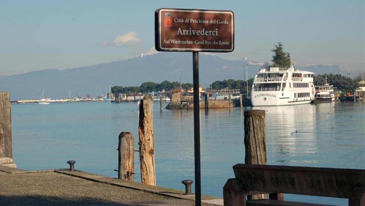Appartamento Peschiera Peschiera del Garda Zewnętrze zdjęcie